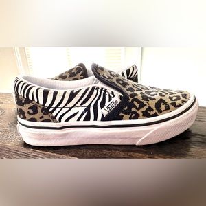Vans Kids Slip On Sneakers Size 11